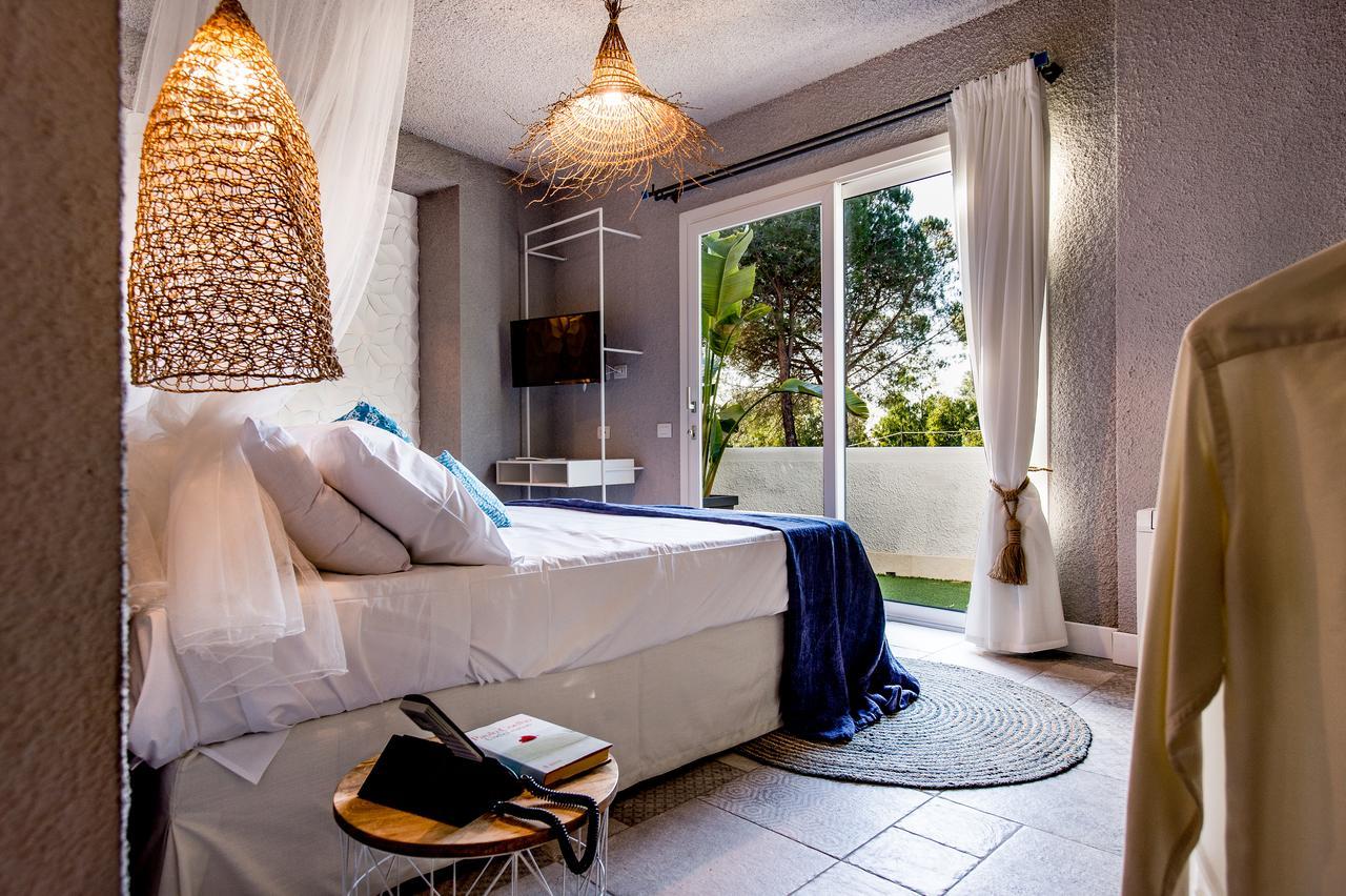 Boutique Hotel Capo Blu Santa Margherita di Pula Bagian luar foto