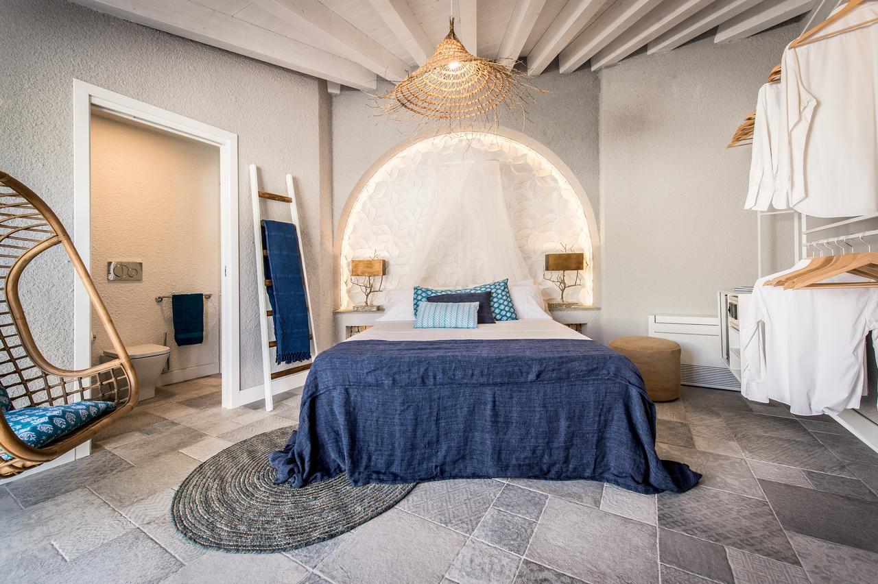 Boutique Hotel Capo Blu Santa Margherita di Pula Bagian luar foto