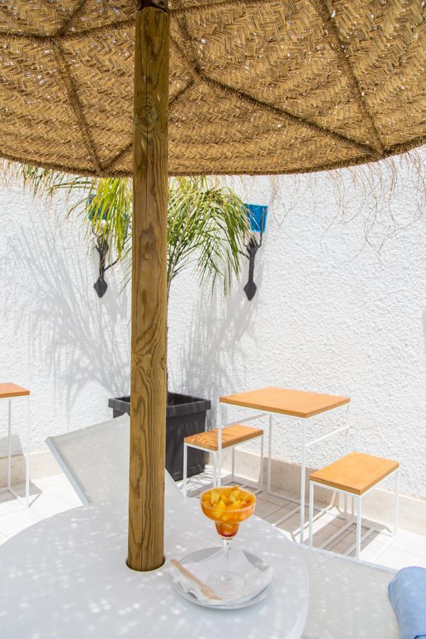 Boutique Hotel Capo Blu Santa Margherita di Pula Bagian luar foto
