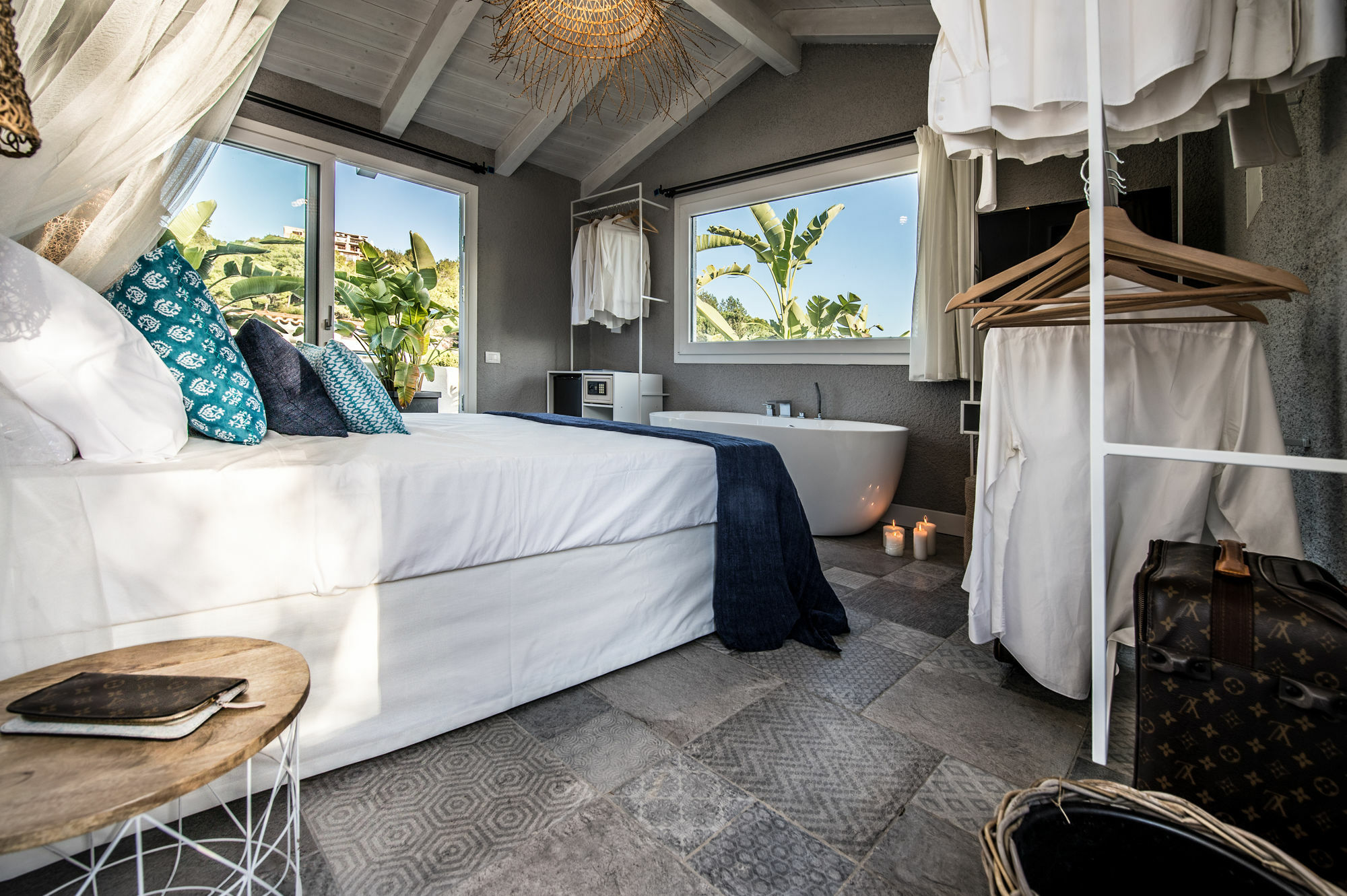 Boutique Hotel Capo Blu Santa Margherita di Pula Bagian luar foto